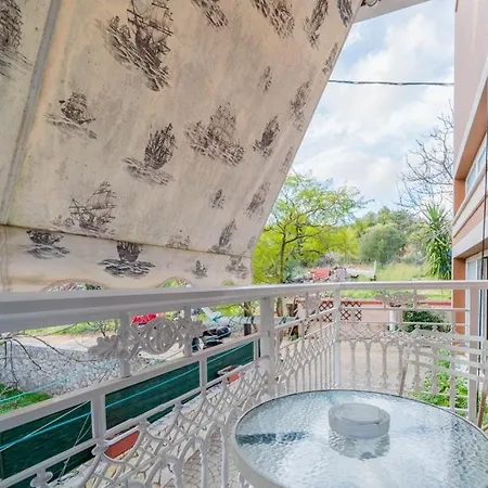 Liberis Apartment *
