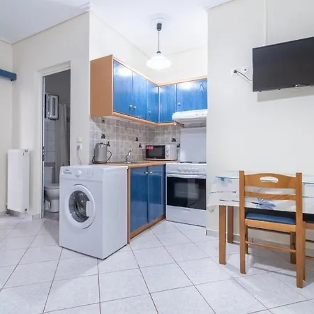 Liberis Apartment Razata