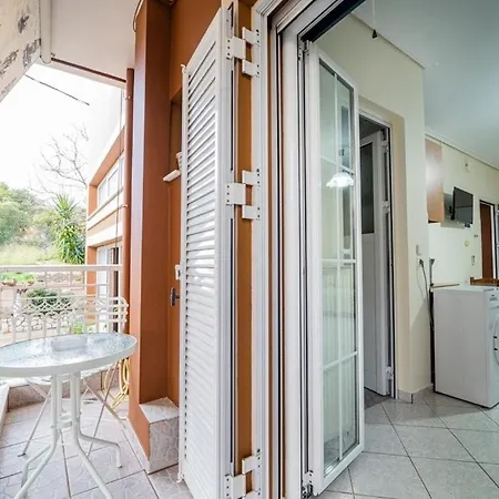 Liberis Apartman Razáta